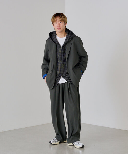 WHIMSIC（ウィムジック）の「【WHIMSIC/2サイズ展開】ルーズフィットイージースラックス（スラックス・レディース・チャコールグレー/ネイビー/ベージュ・1/2）」の4枚目の写真