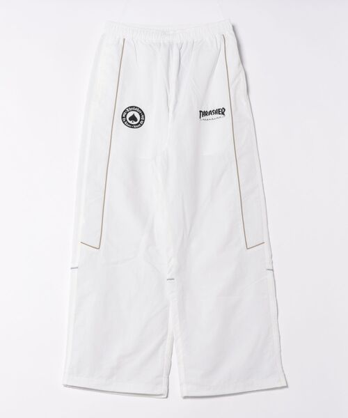 THRASHER(スラッシャー)の「【THRASHER/スラッシャー】【程良い太さでスポーツライクに仕上げた一品】パイピングライン ナイロンタスランパンツ イージーパンツ スペードロゴ マガジンロゴ 裾ドローコード ストリート スポーツテイスト ユニセックス(その他パンツ・メンズ・ホワイト/ブラック・X-LARGE/MEDIUM/LARGE)」の1枚目の写真