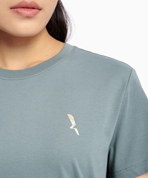 AIGLE(エーグル)の「接触冷感 COOL TOUCH ワンポイントバードロゴ 半袖Tシャツ(Tシャツ/カットソー・レディース・ダークグリーン/ダークブルー/ライトパープル・L/S/M)」の7枚目の写真