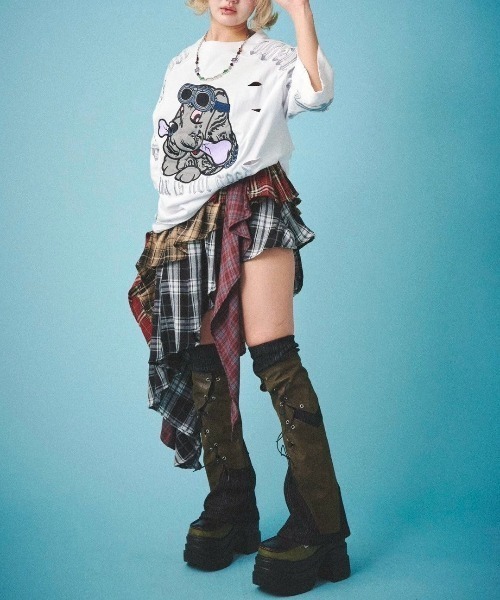 GALFY(ガルフィー)の「【GALFY】病みに染まりし反戦Tシャツ / 【ガルフィー】ロゴ半袖Tシャツ(Tシャツ/カットソー・メンズ・ブラック/チャコール/ホワイト・L/XL)」の11枚目の写真