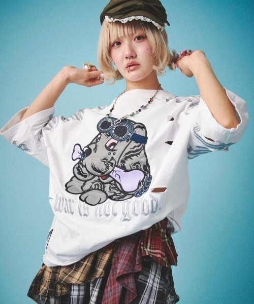 GALFY(ガルフィー)の「【GALFY】病みに染まりし反戦Tシャツ / 【ガルフィー】ロゴ半袖Tシャツ(Tシャツ/カットソー・メンズ・ブラック/チャコール/ホワイト・L/XL)」の17枚目の写真