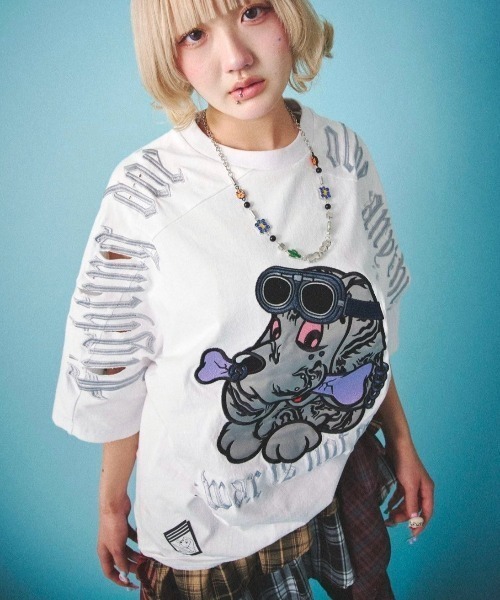 GALFY(ガルフィー)の「【GALFY】病みに染まりし反戦Tシャツ / 【ガルフィー】ロゴ半袖Tシャツ(Tシャツ/カットソー・メンズ・ブラック/チャコール/ホワイト・L/XL)」の16枚目の写真