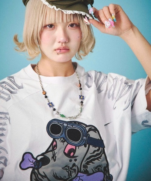 GALFY(ガルフィー)の「【GALFY】病みに染まりし反戦Tシャツ / 【ガルフィー】ロゴ半袖Tシャツ(Tシャツ/カットソー・メンズ・ブラック/チャコール/ホワイト・L/XL)」の21枚目の写真