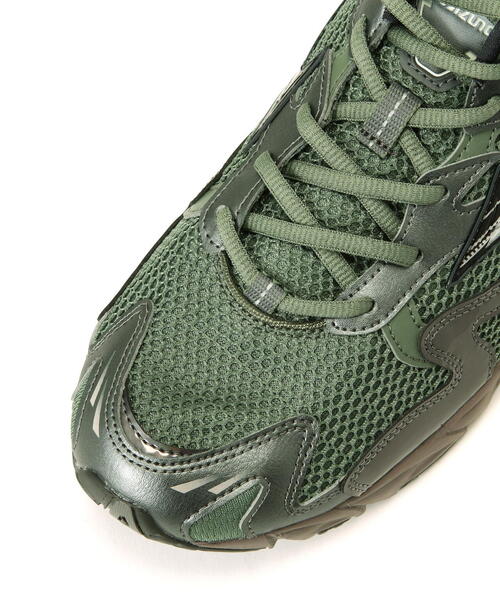 MIZUNO（ミズノ　）の「MIZUNO/ミズノ/WAVE RIDER 10/"Green/Black/Metallic Grey"（スニーカー・メンズ・モスグリーン/ブラック・26.0cm/27.0cm/26.5cm/27.5cm/28.0cm/29.0cm/28.5cm）」の7枚目の写真
