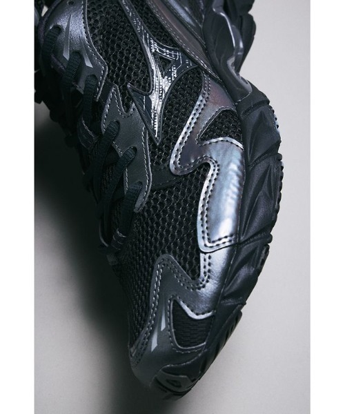 MIZUNO（ミズノ　）の「MIZUNO/ミズノ/WAVE RIDER 10/"Green/Black/Metallic Grey"（スニーカー・メンズ・モスグリーン/ブラック・26.0cm/27.0cm/26.5cm/27.5cm/28.0cm/29.0cm/28.5cm）」の14枚目の写真