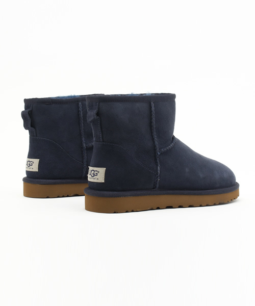 UGG Australia(アグオーストラリア)の「UGG australia ショートブーツ(ブーツ・レディース・ネイビー/ブラック/ブラウン・7/8/6/5)」の6枚目の写真