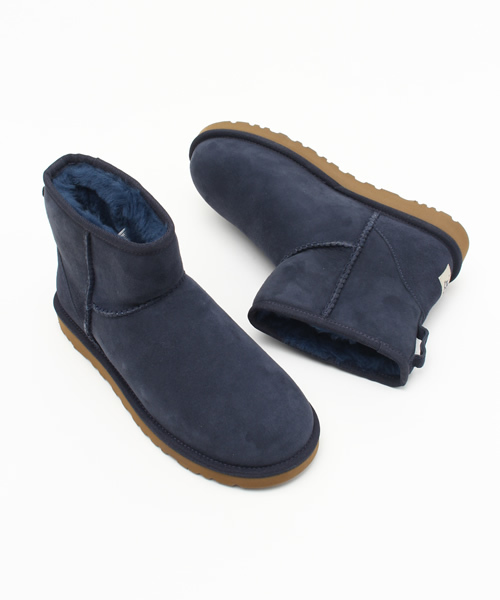UGG Australia(アグオーストラリア)の「UGG australia ショートブーツ(ブーツ・レディース・ネイビー/ブラック/ブラウン・7/8/6/5)」の12枚目の写真