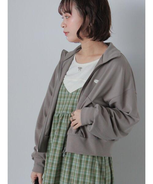 ehka sopo（エヘカソポ）の「ミニ裏毛ジップスウェット（Tシャツ/カットソー・レディース・グレー/モカ/キナリ・F）」の3枚目の写真