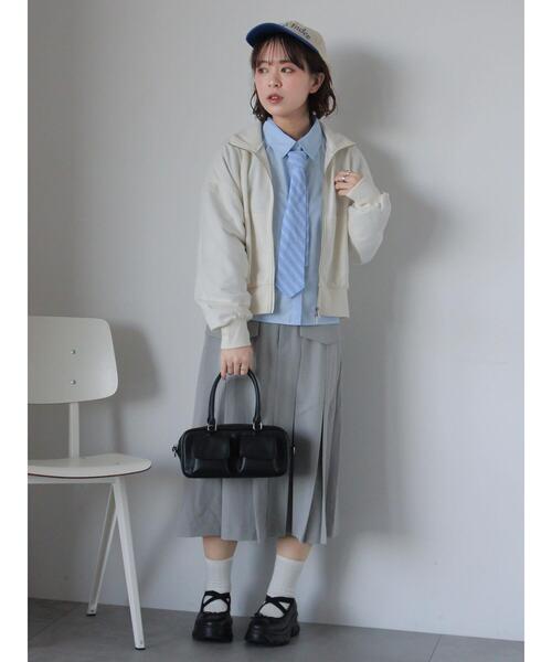 ehka sopo（エヘカソポ）の「ミニ裏毛ジップスウェット（Tシャツ/カットソー・レディース・グレー/モカ/キナリ・F）」の15枚目の写真