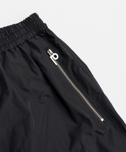 PRANK PROJECT（プランクプロジェクト）の「タフタカーゴパンツ / Taffeta Cargo Pants（カーゴパンツ・レディース・ブラック/アイボリー・36/38）」の18枚目の写真