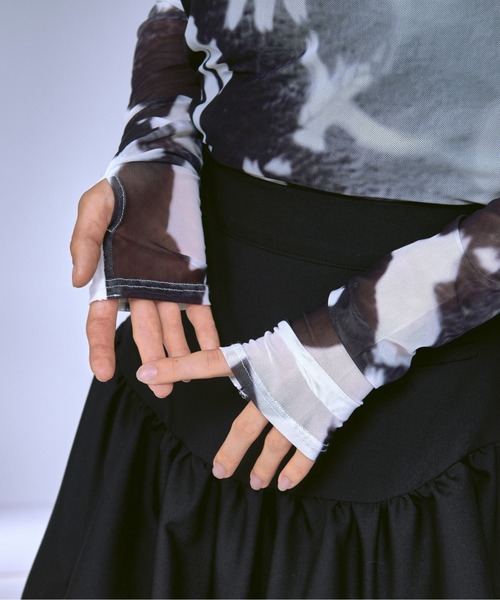 Ezick(エジック)の「Nuance spring ロゴニュアンスシアートップス(Tシャツ/カットソー・レディース・ピンク/ネイビー/ブラック・FREE)」の9枚目の写真