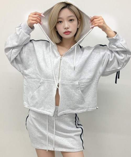 .KOM(ドットコム)の「A'GEM/9 × .kom 『.KOM/ドットケーオーエム』 ラインスカート(スカート・レディース・ブラック/グレー・FREE)」の10枚目の写真