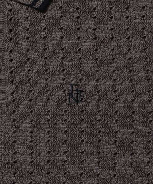 FFEIN（フェイン）の「【FFEIN（フェイン）】メッシュニット刺繍ポロシャツ / ポロシャツ メッシュ レギュラーカラー 半袖　リブライン（ポロシャツ・メンズ・ベージュ/ブラウン/チャコール・SMALL/MEDIUM/LARGE）」の5枚目の写真