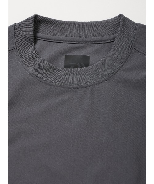 DAIWA PIER39（ダイワピア39）の「DAIWA PIER39 TECH LIGHTWEIGHT L/S TEE BE-30025（Tシャツ/カットソー・メンズ・チャコールグレー/ブラック/ホワイト・LARGE/MEDIUM/SMALL/X-LARGE）」の5枚目の写真