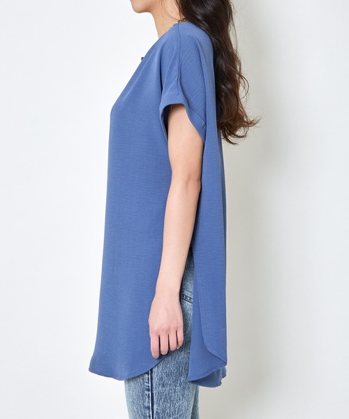 GORGE(ゴージ)の「《ゆるっとスキッパー》レディース チュニックトップス 体型カバー 半袖 夏服(チュニック・レディース・ブラック/オフホワイト/ブルー・F)」の21枚目の写真