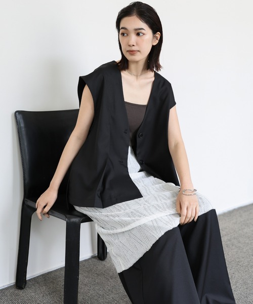 select MOCA Et（セレクトモカエト）の「【Et】No-collar vest and slacks set-up（セットアップ・レディース・ブラック/アイボリー・MEDIUM/LARGE）」の4枚目の写真