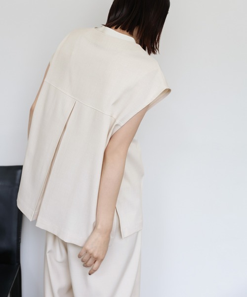 select MOCA Et（セレクトモカエト）の「【Et】No-collar vest and slacks set-up（セットアップ・レディース・ブラック/アイボリー・MEDIUM/LARGE）」の10枚目の写真