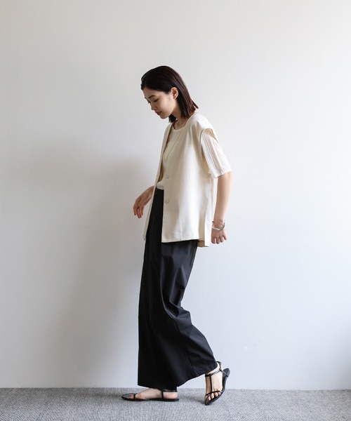 select MOCA Et（セレクトモカエト）の「【Et】No-collar vest and slacks set-up（セットアップ・レディース・ブラック/アイボリー・MEDIUM/LARGE）」の18枚目の写真