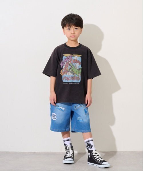 XLARGE KIDS(エクストララージキッズ)の「恐竜ロック半袖Tシャツ(Tシャツ/カットソー・キッズ・ブラック/ブルー・120cm/140cm/130cm/100cm/110cm)」の3枚目の写真