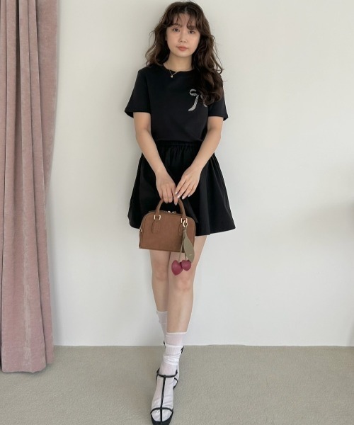 SNIDEL(スナイデル)の「【USAGI ONLINE / ZOZOTOWN 限定カラーあり】ORGANICSラインストーンTシャツ(Tシャツ/カットソー・レディース・C/B/ブラウン/A/ホワイト/イエロー/H/G/F/E/D/I・FREE)」の22枚目の写真