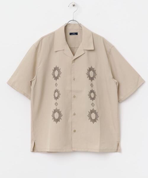 ITEMS URBANRESEARCH（アイテムズ アーバンリサーチ）の「モチーフ刺繍ドライタッチ 半袖シャツ（シャツ/ブラウス・メンズ・チャコールグレー/ベージュ/ブルー系その他・LARGE/MEDIUM）」の7枚目の写真