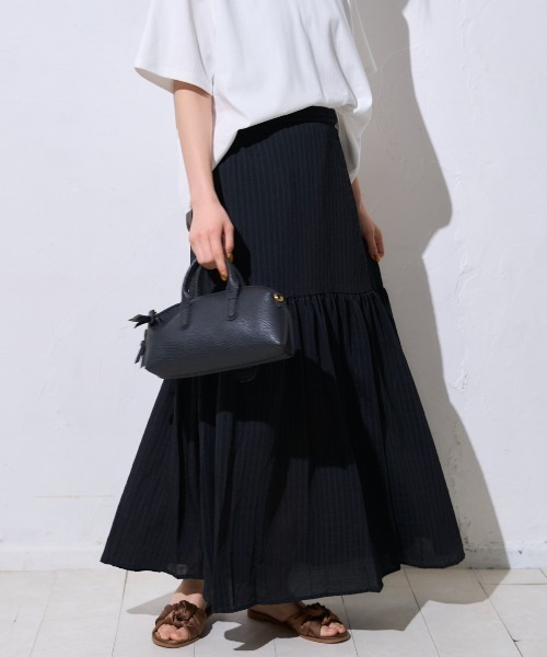 model：163cm / size：F