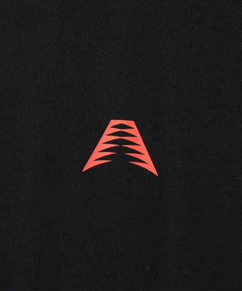 adidas(アディダス)の「adidas ANTED GFX TEE / アディダス アンソニー エドワード GFX ティー(Tシャツ/カットソー・メンズ・ブラック・S/M/L/XL/XXL)」の4枚目の写真