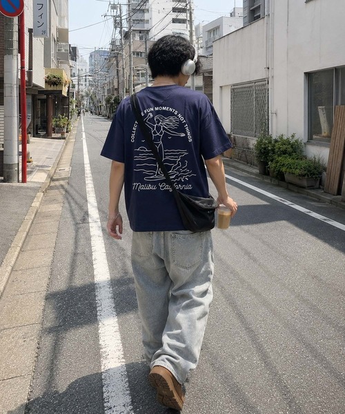 B.I.D.(ビーアイディー)の「《Bd》フロントロゴ バックプリント 半袖Tシャツ(Tシャツ/カットソー・メンズ・ホワイト/ネイビー・MEDIUM/LARGE)」の7枚目の写真