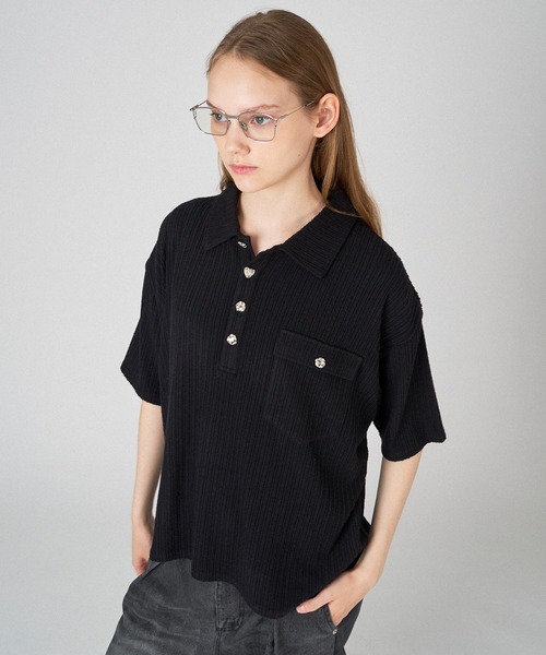 ONCILY(オンシェリー)の「SILVER BUTTON RIB-CUT POLO SHIRT / シルバーボタンリブカットポロシャツ(ポロシャツ・メンズ・ブルー/ブラック/アイボリー/ネイビー・LARGE/SMALL/MEDIUM)」の9枚目の写真