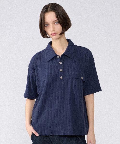 ONCILY(オンシェリー)の「SILVER BUTTON RIB-CUT POLO SHIRT / シルバーボタンリブカットポロシャツ(ポロシャツ・メンズ・ブルー/ブラック/アイボリー/ネイビー・LARGE/SMALL/MEDIUM)」の7枚目の写真