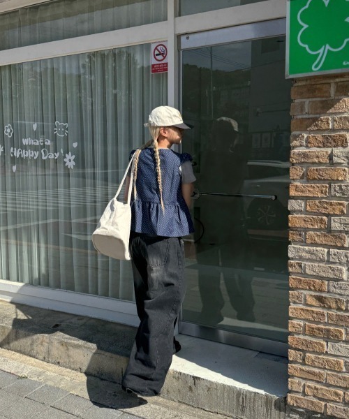 UP START(アップスタート)の「【LAMPOON】スーパールーズバルーンデニムパンツ(デニムパンツ・レディース・ダークブルー/ライトブルー/ブラック・MEDIUM/LARGE/SMALL)」の5枚目の写真