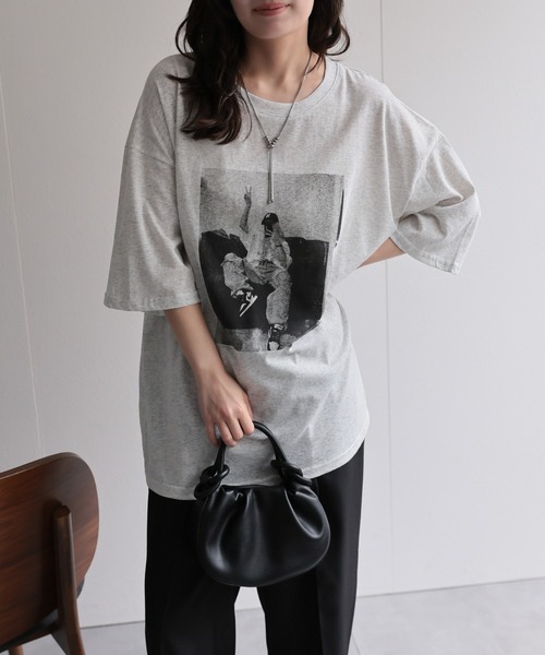 ap retro(アプレトロ)の「フォトプリント半袖BigTee(Tシャツ/カットソー・レディース・オートミール/ブラック/ホワイト/ネイビー・FREE)」の18枚目の写真