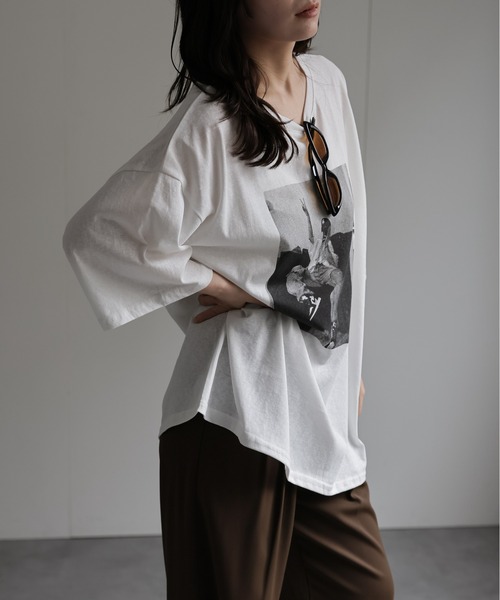ap retro(アプレトロ)の「フォトプリント半袖BigTee(Tシャツ/カットソー・レディース・オートミール/ブラック/ホワイト/ネイビー・FREE)」の9枚目の写真