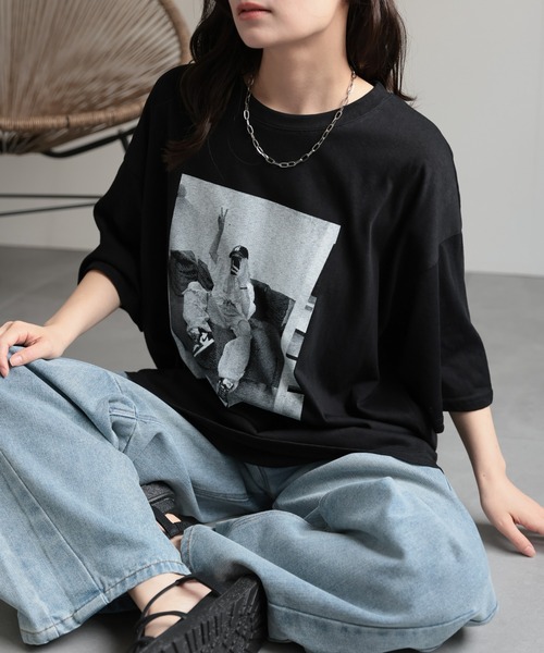 ap retro(アプレトロ)の「フォトプリント半袖BigTee(Tシャツ/カットソー・レディース・オートミール/ブラック/ホワイト/ネイビー・FREE)」の15枚目の写真