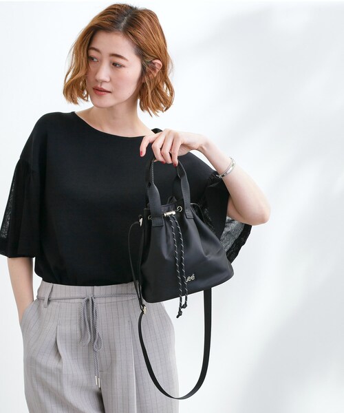 Lee（リー）の「【Lee別注・撥水】巾着ハンドルショルダー（ショルダーバッグ・レディース・モスグリーン/ピンク/ダークグレー/ブラック・00）」の10枚目の写真
