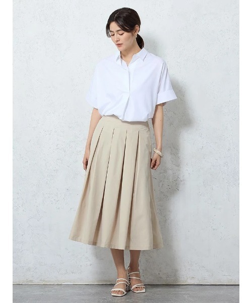 Perfect Suit FActory(パーフェクトスーツファクトリー)の「タックフレア ロングスカート ベージュ/ネイビー(スカート・レディース・ベージュ/ネイビー・M/L/S)」の11枚目の写真