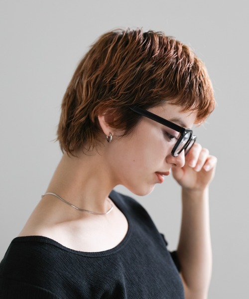 select MOCA(セレクトモカ)の「ウェリントン調光サングラス(サングラス・レディース・ブラウン/ブラック系その他/ブラック・FREE)」の13枚目の写真