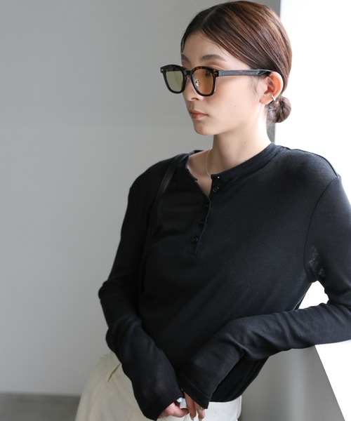 select MOCA(セレクトモカ)の「ウェリントン調光サングラス(サングラス・レディース・ブラウン/ブラック系その他/ブラック・FREE)」の6枚目の写真