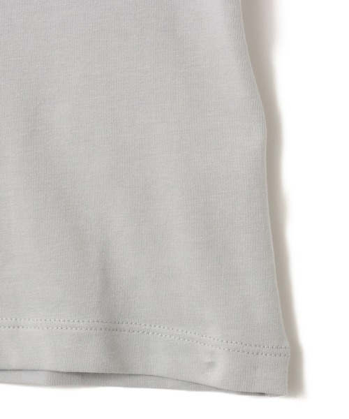 NIKE（ナイキ）の「NIKE AS W NSW NK CHLL KNT TEE RGLN / ナイキ ウィメンズ チル ニット ウィメンズ スリム グラフィック Tシャツ【SP】（Tシャツ/カットソー・レディース・アイボリー/グレー・L/M/S/XS）」の7枚目の写真