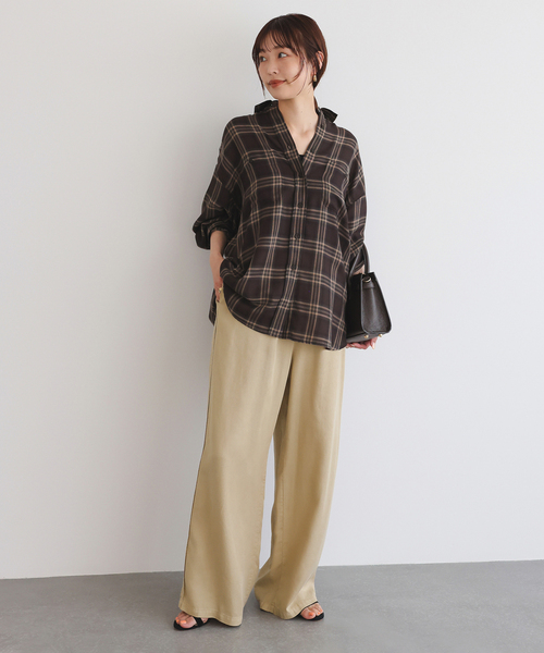 SLOBE IENA(スローブイエナ)の「《セットアップ対応可》製品染めイージーパンツ(その他パンツ・レディース・グレー/カーキ/ベージュ・36/38)」の20枚目の写真
