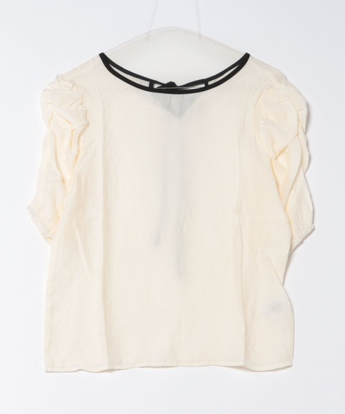LAFFMO（ラフモ）の「ギャザーパフスリーブブラウス（シャツ/ブラウス・レディース・ベージュ/ブラック・XL/L/M）」の3枚目の写真