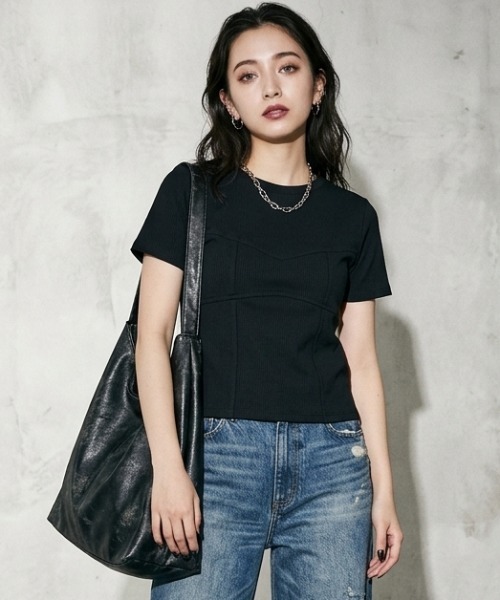 DIP IN CHOCOLATE(ディップインチョコレート)の「ビスチェ風デザインTシャツ【DIP IN CHOCOLATE】(Tシャツ/カットソー・レディース・ブラック/オフホワイト/チャコールグレー/ブラウン・F)」の3枚目の写真