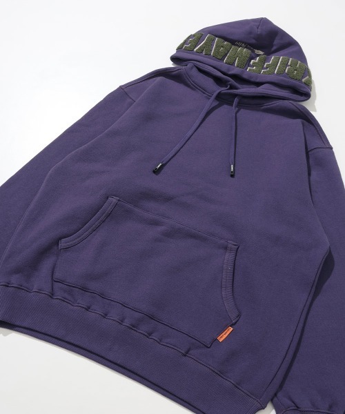 KRIFF MAYER(クリフメイヤー)の「サガラ刺繍裏起毛パーカー(フードロゴ)(スウェット・メンズ・パープル/チャコール/カラフル/グリーン/レッド/ブラウン/グレー/ナチュラル・MEDIUM/X-LARGE/LARGE)」の6枚目の写真
