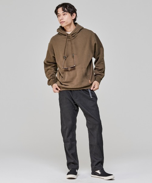 KRIFF MAYER(クリフメイヤー)の「サガラ刺繍裏起毛パーカー(フードロゴ)(スウェット・メンズ・パープル/チャコール/カラフル/グリーン/レッド/ブラウン/グレー/ナチュラル・MEDIUM/X-LARGE/LARGE)」の10枚目の写真