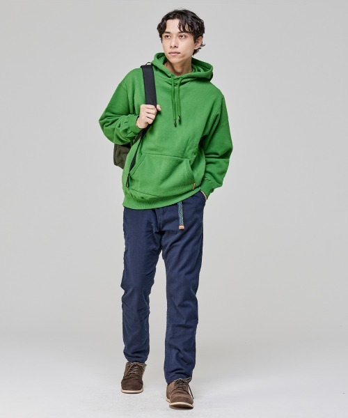 KRIFF MAYER(クリフメイヤー)の「サガラ刺繍裏起毛パーカー(フードロゴ)(スウェット・メンズ・パープル/チャコール/カラフル/グリーン/レッド/ブラウン/グレー/ナチュラル・MEDIUM/X-LARGE/LARGE)」の15枚目の写真