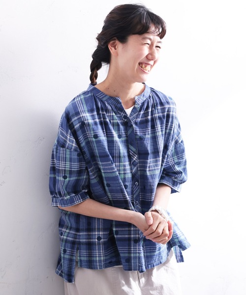soulberry(ソウルベリー)の「みず玉とチェックのブラウス(シャツ/ブラウス・レディース・ブルー・5L/4L/3L/LL/L/M)」の5枚目の写真