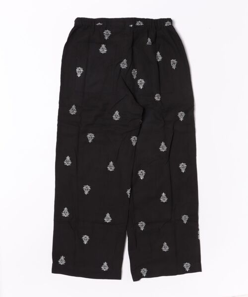 THEATRE PRODUCTS（シアタープロダクツ）の「エンブロイダリーパンツ（その他パンツ・レディース・ホワイト/ピンク/ブラック・FREE）」の4枚目の写真