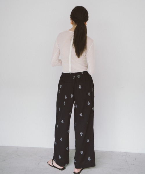 THEATRE PRODUCTS（シアタープロダクツ）の「エンブロイダリーパンツ（その他パンツ・レディース・ホワイト/ピンク/ブラック・FREE）」の8枚目の写真