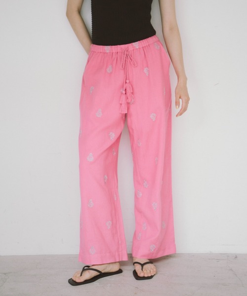 THEATRE PRODUCTS（シアタープロダクツ）の「エンブロイダリーパンツ（その他パンツ・レディース・ホワイト/ピンク/ブラック・FREE）」の15枚目の写真