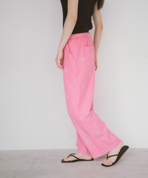 THEATRE PRODUCTS（シアタープロダクツ）の「エンブロイダリーパンツ（その他パンツ・レディース・ホワイト/ピンク/ブラック・FREE）」の17枚目の写真